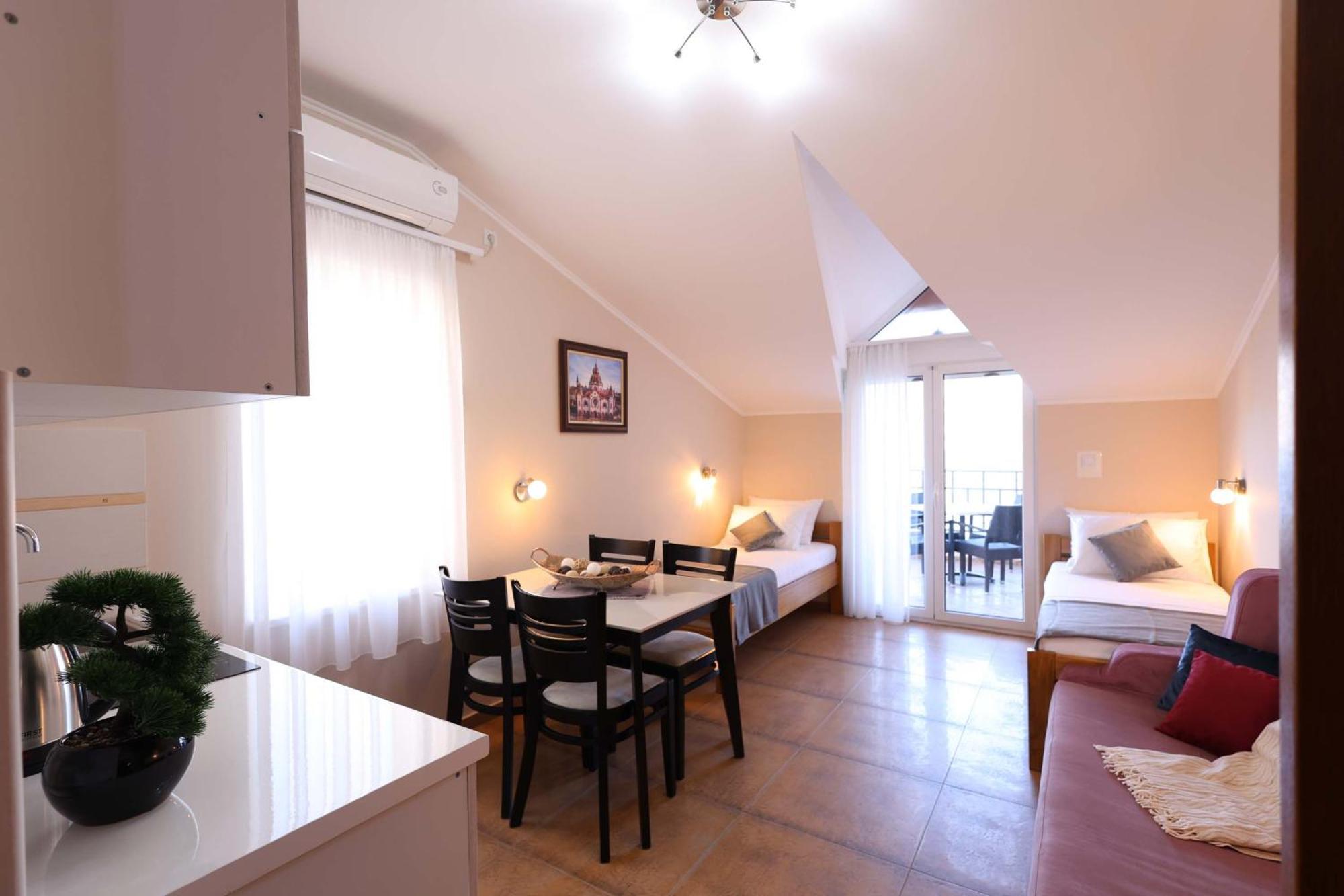 Bellezza Resort & Spa Kotor Phòng bức ảnh