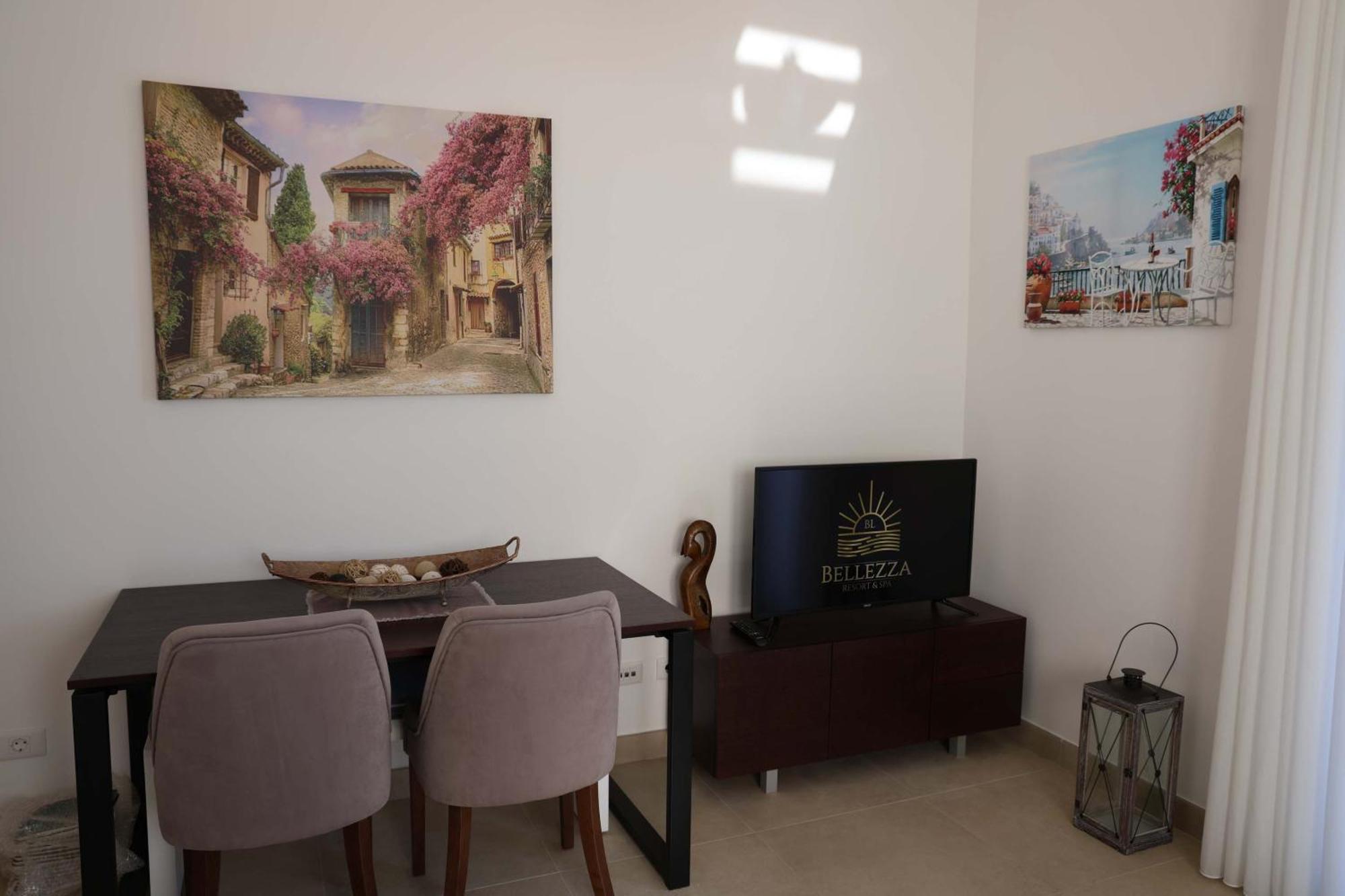 Bellezza Resort & Spa Kotor Phòng bức ảnh
